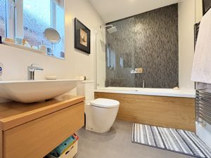 Photo 19- click for photo gallery